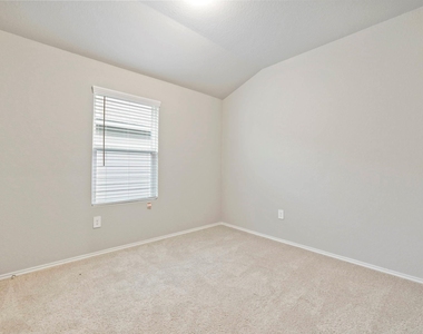 3209 Ridge Pl - Photo Thumbnail 18