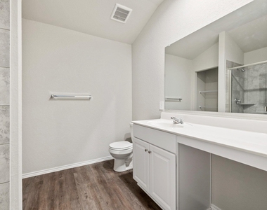 3209 Ridge Pl - Photo Thumbnail 14
