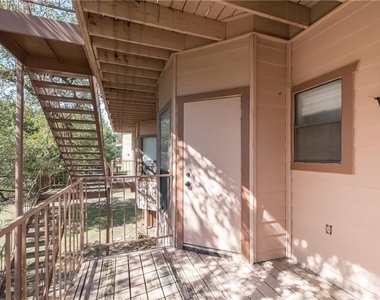 5305 Indio Cv - Photo Thumbnail 13