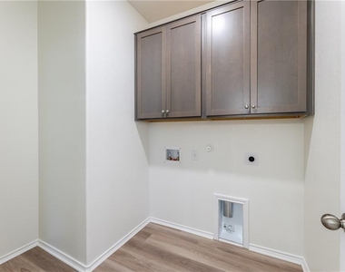 125 Drifter Ln - Photo Thumbnail 13