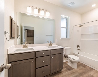 125 Drifter Ln - Photo Thumbnail 11
