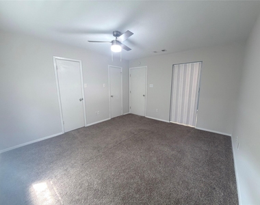 2018 W Rundberg Ln - Photo Thumbnail 8