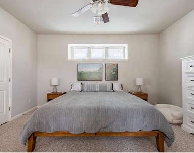 106 Alford St - Photo Thumbnail 10