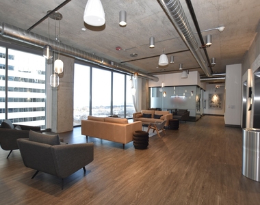 60 E Randolph Street - Photo Thumbnail 47