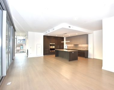 60 E Randolph Street - Photo Thumbnail 4