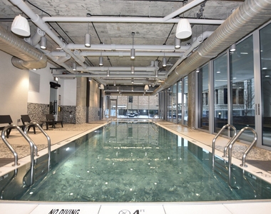 60 E Randolph Street - Photo Thumbnail 42