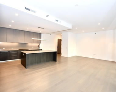 60 E Randolph Street - Photo Thumbnail 3