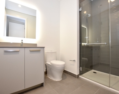 60 E Randolph Street - Photo Thumbnail 38