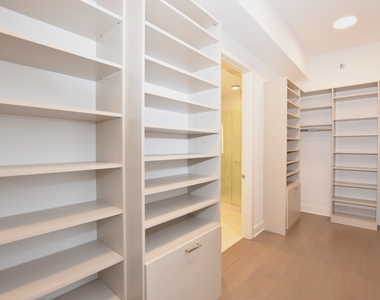 60 E Randolph Street - Photo Thumbnail 32