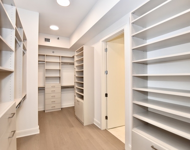 60 E Randolph Street - Photo Thumbnail 34