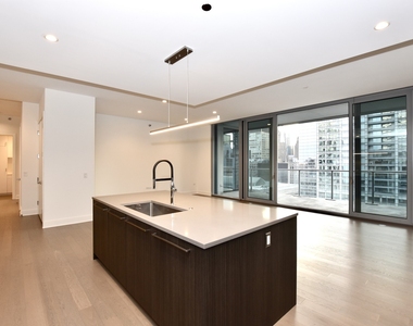 60 E Randolph Street - Photo Thumbnail 11
