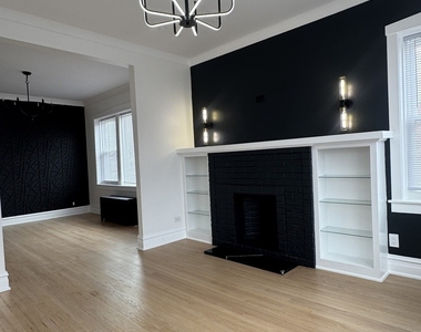 1807 S 49th Court - Photo Thumbnail 9