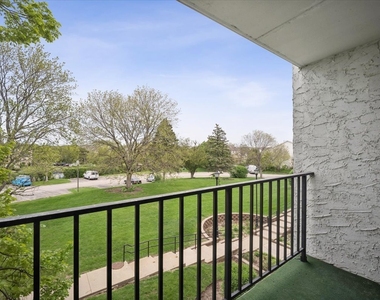 475 Plum Creek Drive - Photo Thumbnail 12