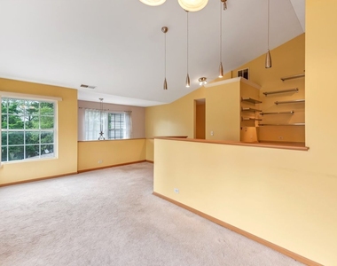 4909 Spencer Avenue - Photo Thumbnail 9