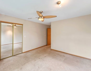 4909 Spencer Avenue - Photo Thumbnail 17