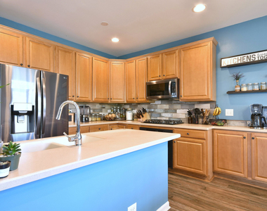 5600 Cloverdale Road - Photo Thumbnail 10