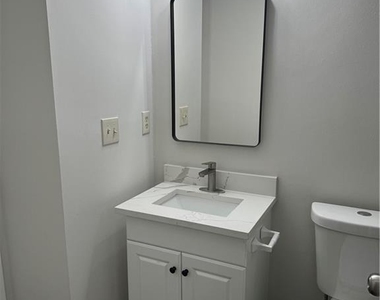 1413 Tuxworth Circle - Photo Thumbnail 8