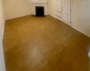 8973 Jimmy Lee Circle - Photo Thumbnail 5