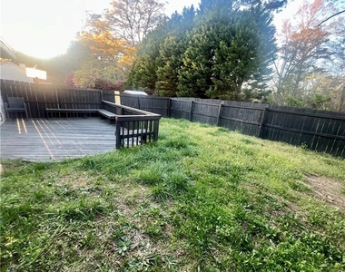 8973 Jimmy Lee Circle - Photo Thumbnail 10