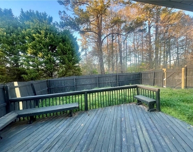 8973 Jimmy Lee Circle - Photo Thumbnail 11