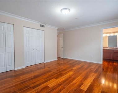 295 Winding River Road - Photo Thumbnail 12