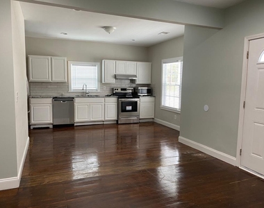 679 Jones Avenue Nw - Photo Thumbnail 30