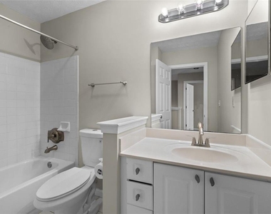 2680 Pine Tree Road Ne - Photo Thumbnail 24