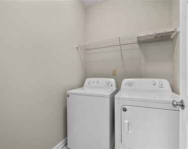 2680 Pine Tree Road Ne - Photo Thumbnail 9
