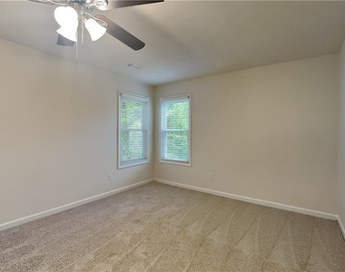 4740 Minden Chase - Photo Thumbnail 13