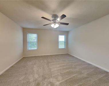 4740 Minden Chase - Photo Thumbnail 8
