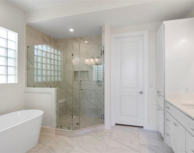 4621 Maxie Street - Photo Thumbnail 13