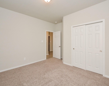 14615 Sycamore Side Way - Photo Thumbnail 22