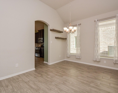 14615 Sycamore Side Way - Photo Thumbnail 7