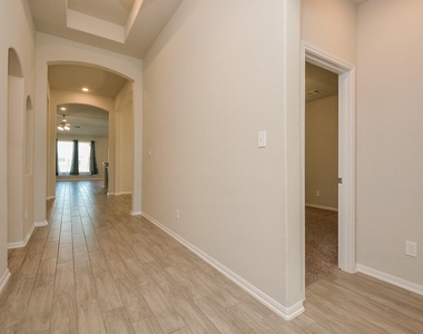 14615 Sycamore Side Way - Photo Thumbnail 3