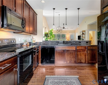 13954 Stanley Park Drive - Photo Thumbnail 3