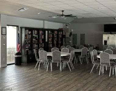 4180 Looking Glass Lane - Photo Thumbnail 31