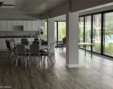 4180 Looking Glass Lane - Photo Thumbnail 32