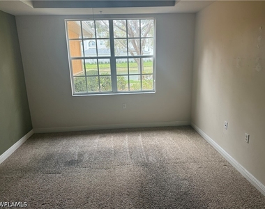 3939 Pomodoro Circle - Photo Thumbnail 3