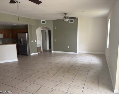 3939 Pomodoro Circle - Photo Thumbnail 8
