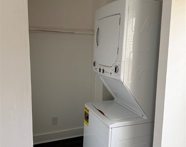 21506 Pannill Street - Photo Thumbnail 3