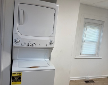 21508 Pannill Street - Photo Thumbnail 4