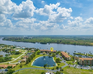 16200 Bay Pointe Boulevard - Photo Thumbnail 22