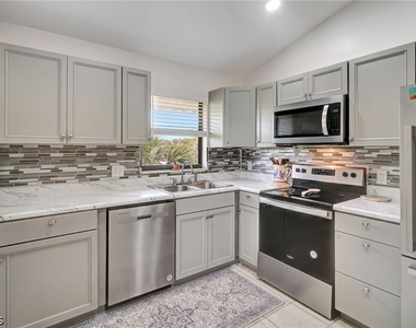 13288 White Marsh Lane - Photo Thumbnail 10