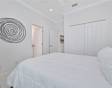 15550 Pascolo Lane - Photo Thumbnail 30