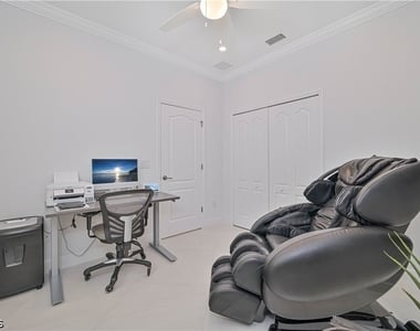 15550 Pascolo Lane - Photo Thumbnail 25
