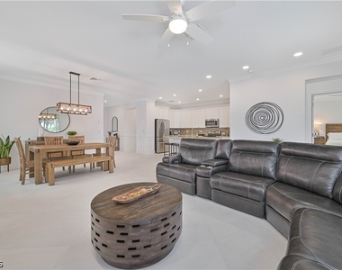 15550 Pascolo Lane - Photo Thumbnail 16