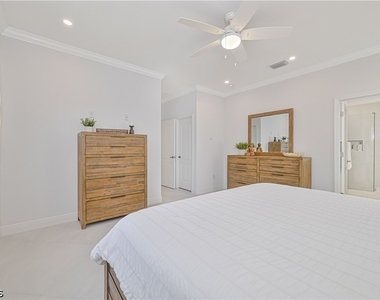 15550 Pascolo Lane - Photo Thumbnail 20