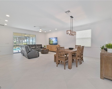 15550 Pascolo Lane - Photo Thumbnail 10