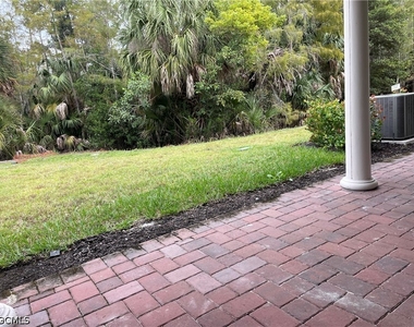7081 Venice Way - Photo Thumbnail 10