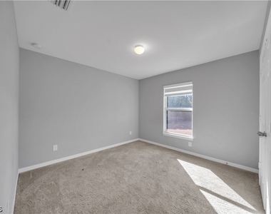 2617 53rd Street W - Photo Thumbnail 9